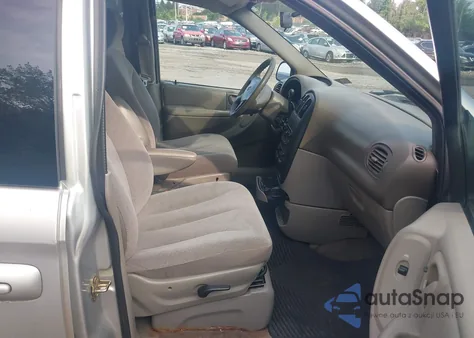 2003 Dodge Grand Caravan Sport from USA, damaged, VIN 2D4GP44393R240344